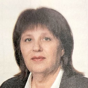 Илина Костова
